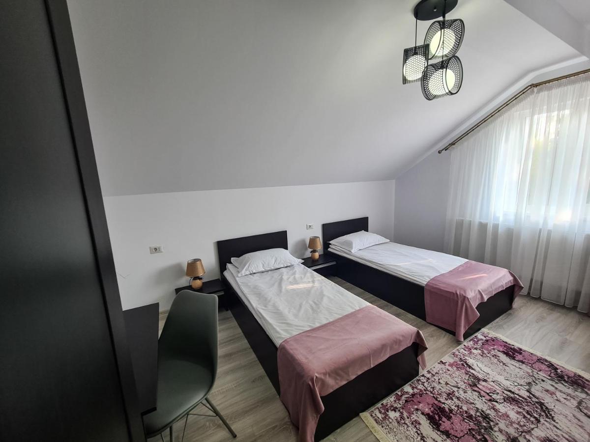 Pensiunea Lavanda, Piatra-Neamt Piatra Neamţ Екстериор снимка