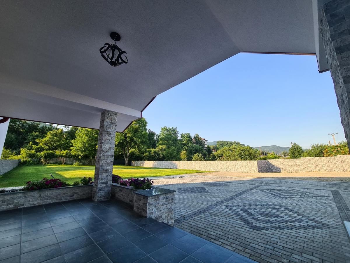 Pensiunea Lavanda, Piatra-Neamt Piatra Neamţ Екстериор снимка