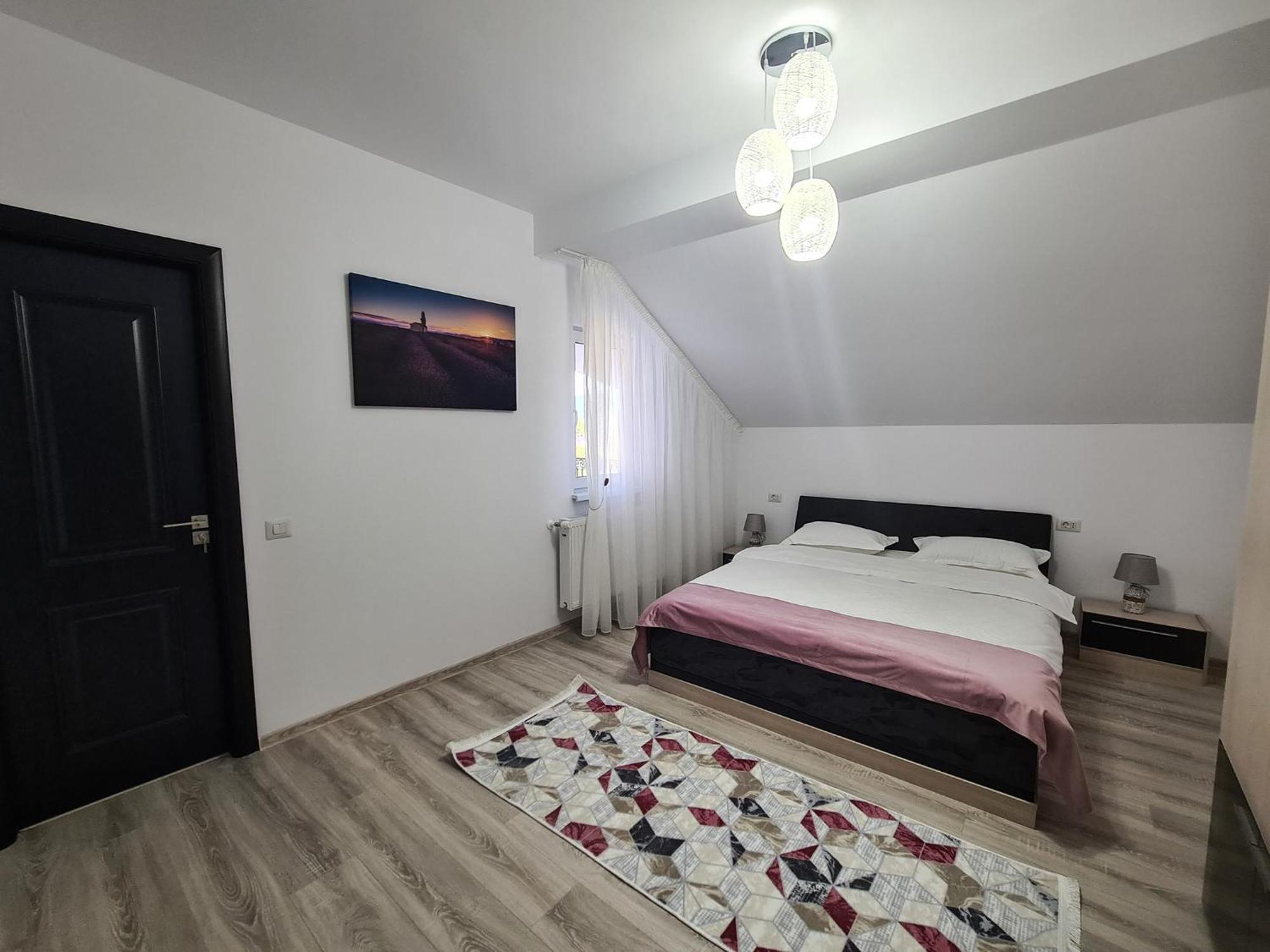Pensiunea Lavanda, Piatra-Neamt Piatra Neamţ Екстериор снимка